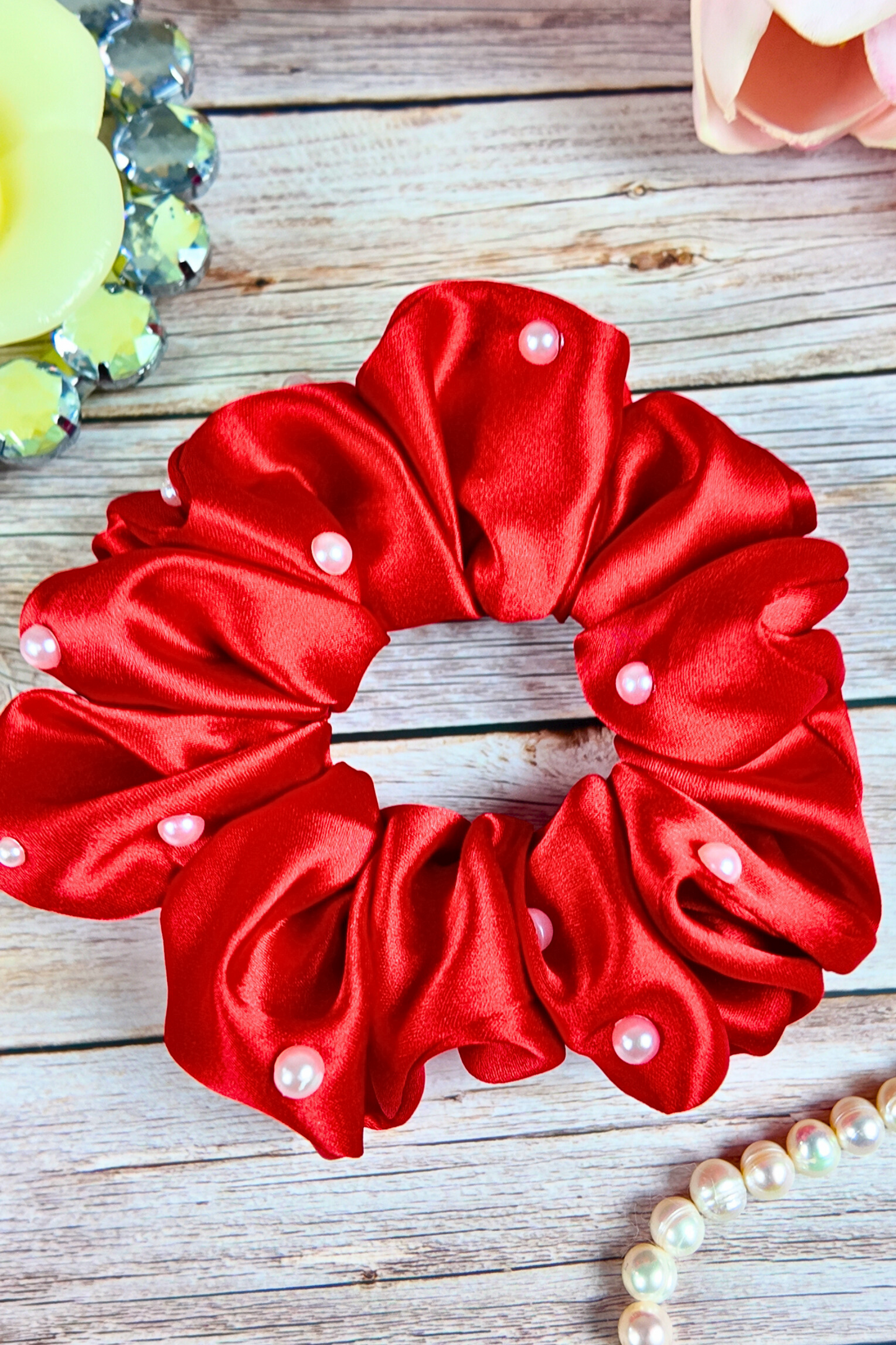 Pearl Scrunchie - Red L
