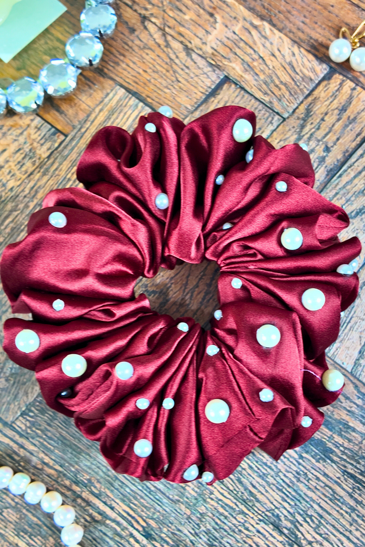 Pearl Scrunchie - Maroon XXL